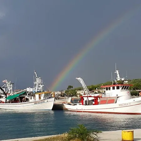 شقة Kontogiannis Lihas Club أجيوس جورجيوس